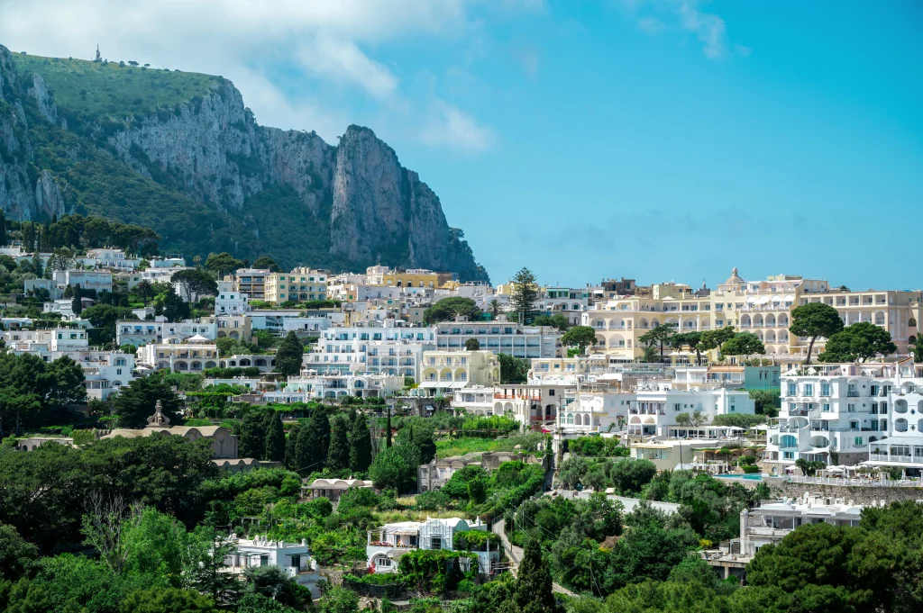 Capri Where to Stay and Move - Capri Onde Ficar e Circular